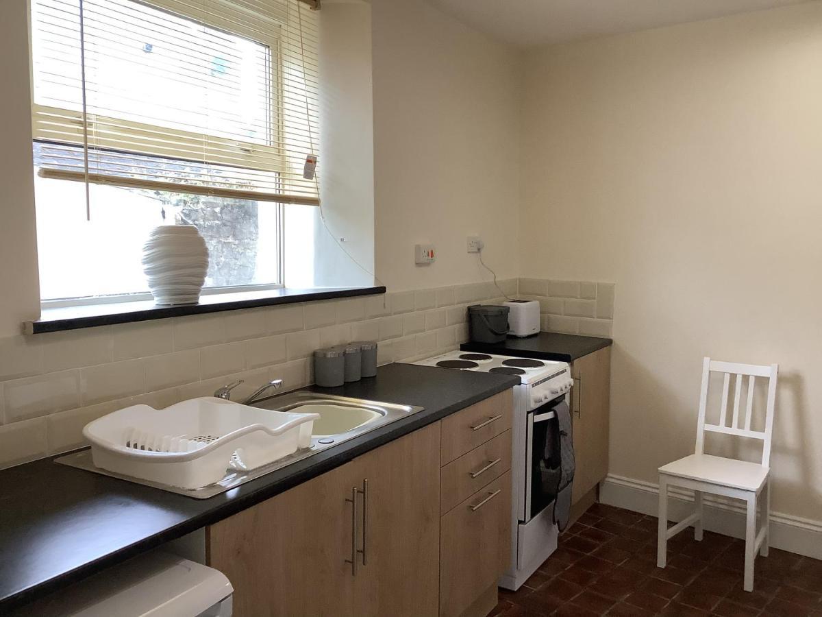 1 - Bed Ground Floor Apartment Tenby Kültér fotó